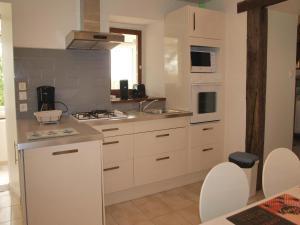 Hebergement Holiday Home Mantallot with Fireplace I : photos des chambres