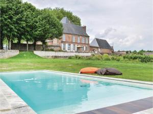 Hebergement Six-Bedroom Holiday Home in Gournau en Bray : photos des chambres