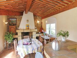 Hebergement Holiday Home Lancon de Provence 03 : photos des chambres