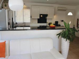 Hebergement Three-Bedroom Holiday home Ancone with a Fireplace 05 : photos des chambres
