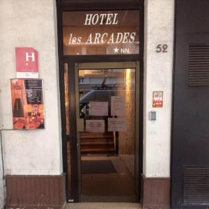 Hotel Les Arcades : photos des chambres