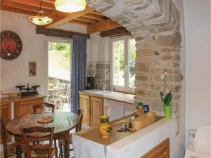 Hebergement Holiday home La Begude-De-Mazenc 80 with Outdoor Swimmingpool : photos des chambres