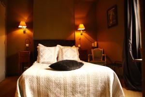 HOTEL DE L'ABBAYE DE LONGPONT : photos des chambres