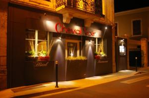 Hotel Le Cheval Noir : photos des chambres