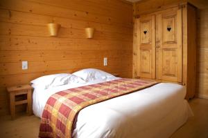 Hotel Les Arobiers : photos des chambres