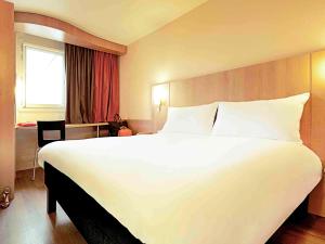 Hotel ibis Besancon Centre Ville : photos des chambres