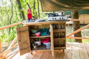 Hebergement Safari tent at Camping le Rotja : photos des chambres