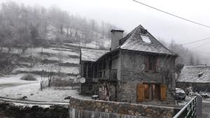 Hebergement Mountain House with Beautiful Views and Real Fires : photos des chambres