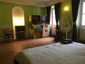 Chambres d'hotes/B&B Chateau de Seurre : Geek's Castle : photos des chambres