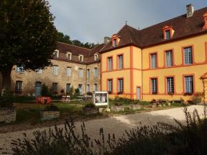 Hebergement Gite Chateau Sainte Colombe : photos des chambres