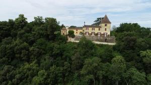 Chambres d'hotes/B&B Chateau Mont d'Onel : photos des chambres