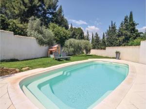 Hebergement Holiday home Saint-Chamas with Outdoor Swimming Pool 420 : photos des chambres