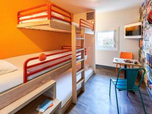 hotelF1 Marne la Vallee Collegien : photos des chambres