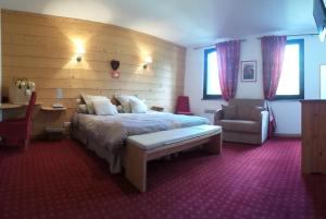 Logis Hotel - Domaine de l'Adoux : photos des chambres