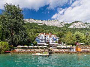 Hotel Restaurant Yoann CONTE Bord du Lac : photos des chambres