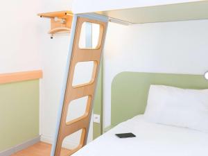 Hotel ibis budget Lyon Est Chaponnay : photos des chambres