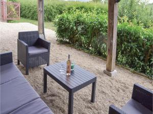 Hebergement Holiday home Bouere 39 with Outdoor Swimmingpool : photos des chambres
