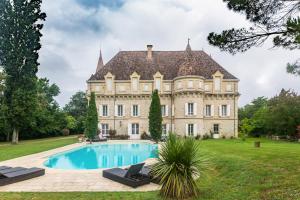 Hebergement Castelsagrat Chateau Sleeps 19 Pool WiFi : photos des chambres