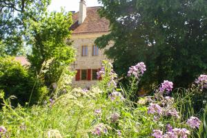 Hebergement Beaucharmoy Chateau Sleeps 8 WiFi : photos des chambres