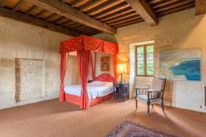Hebergement Mauzens-et-Miremont Chateau Sleeps 8 Pool WiFi : photos des chambres