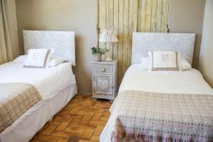 Hebergement Saint-Julien-d'Eymet Villa Sleeps 4 Pool WiFi : photos des chambres