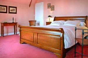 Hebergement Lombron Chateau Sleeps 18 Pool Air Con WiFi : photos des chambres