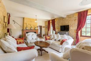 Hebergement Saint-Avit-Senieur Villa Sleeps 6 Pool WiFi : photos des chambres