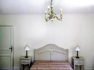 Hebergement Saint-Thibery Villa Sleeps 9 Pool WiFi : photos des chambres