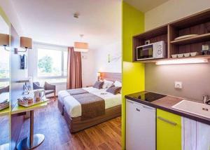 Hotel Comfort Suites Universites Grenoble Est : photos des chambres