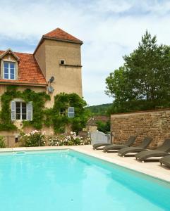 Hebergement Marigny-le-Cahouet Villa Sleeps 12 Pool WiFi : photos des chambres