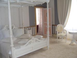 Chateau de Beguin - Hotel Luxe : photos des chambres