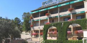 Logis Hotel La Porte des Cevennes : photos des chambres