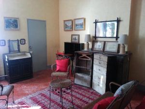 Hebergement 18th-Century Haute-Garonne Guest House : photos des chambres