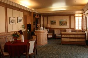 Logis Hotel Galland : photos des chambres