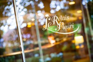 Hotel Logis Le Relais Fleuri : photos des chambres