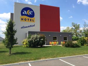 Ace Hotel Roanne : photos des chambres