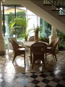 Logis Hotel Villa Cahuzac : photos des chambres