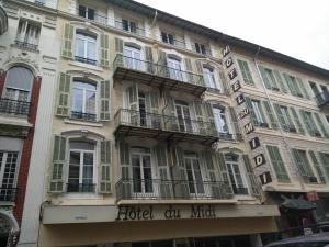 Hotel Du Midi : photos des chambres