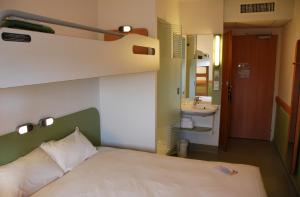 Ibis Budget Roanne Hotel Restaurant : photos des chambres