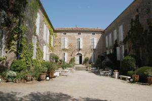 Hebergement Chateau Moussoulens : photos des chambres