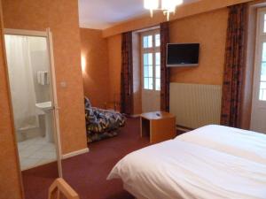 Logis Hotel Des Vosges : photos des chambres