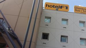 hotelF1 Sarcelles : photos des chambres