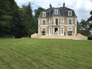 Hebergement Chateau d'Avesnes - Le Castelet : photos des chambres