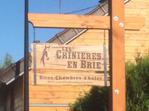 Chambres d'hotes/B&B Les Crinieres En Brie : photos des chambres