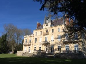 Chambres d'hotes/B&B Chateau de la Rocherie Nevers Nord / Varennes-Vauzelles : photos des chambres