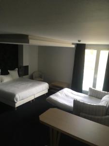 Hotel Logis - Le KONINE : photos des chambres