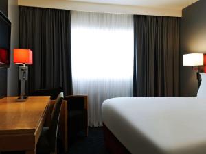 Hotel Mercure Paris CDG Airport & Convention : photos des chambres