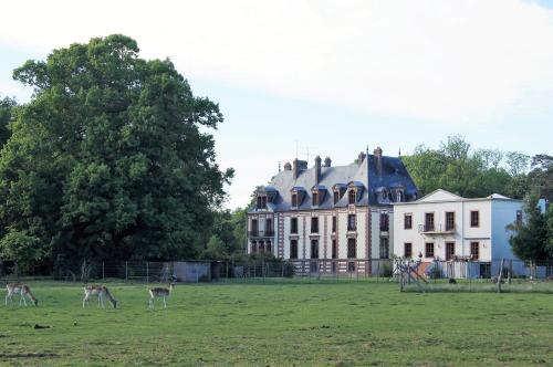 Château de Montlieu-Résidence & Spa La Cour du Chateau : Hebergement proche de Villemeux-sur-Eure