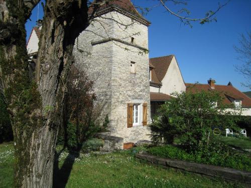 Chateau Yiongy : Hebergement proche de Frayssinet