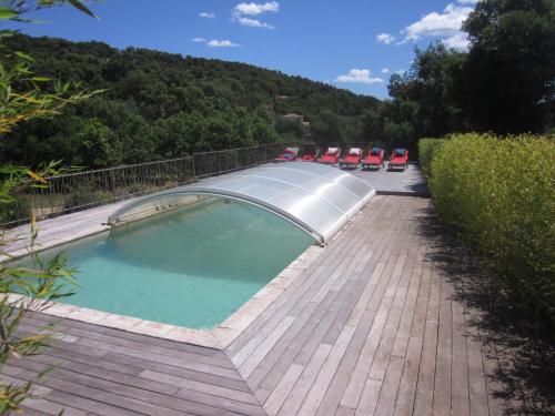 Belle villa 200m² Grimaud (flipers, babyfoot et piscine) : Hebergement proche de La Garde-Freinet